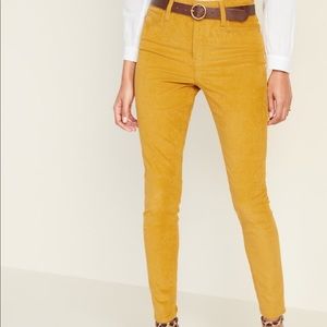 NWT Old Navy High Waisted Cords, Size 16